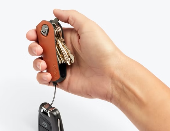 bellroy keyholder 4